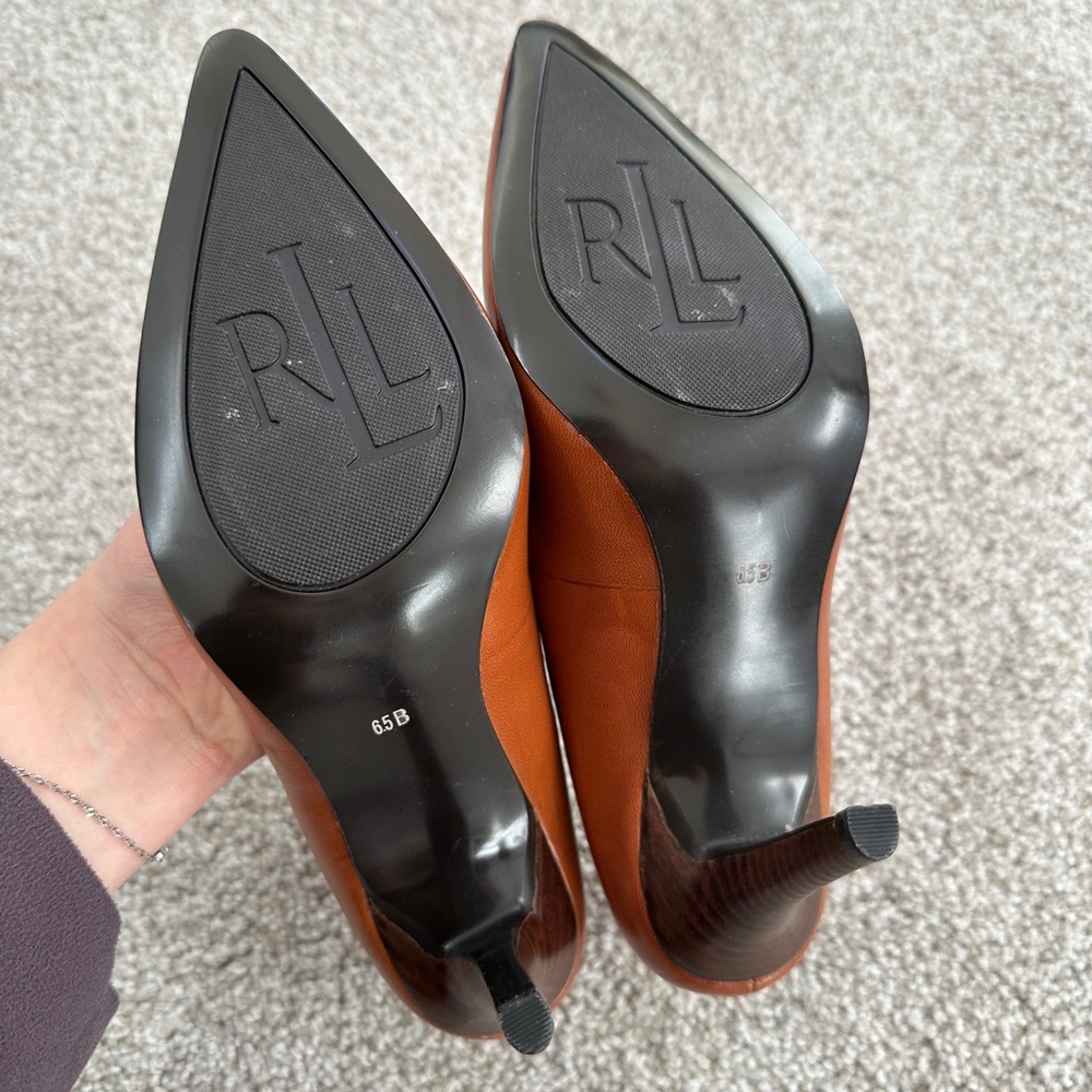 Ralph Lauren Brown Leather Pointed-Toe Heels - Picture 5 of 6